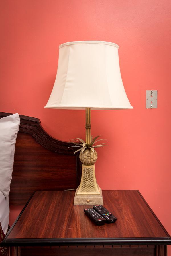 Bayport Residence Inn Roger Esterno foto