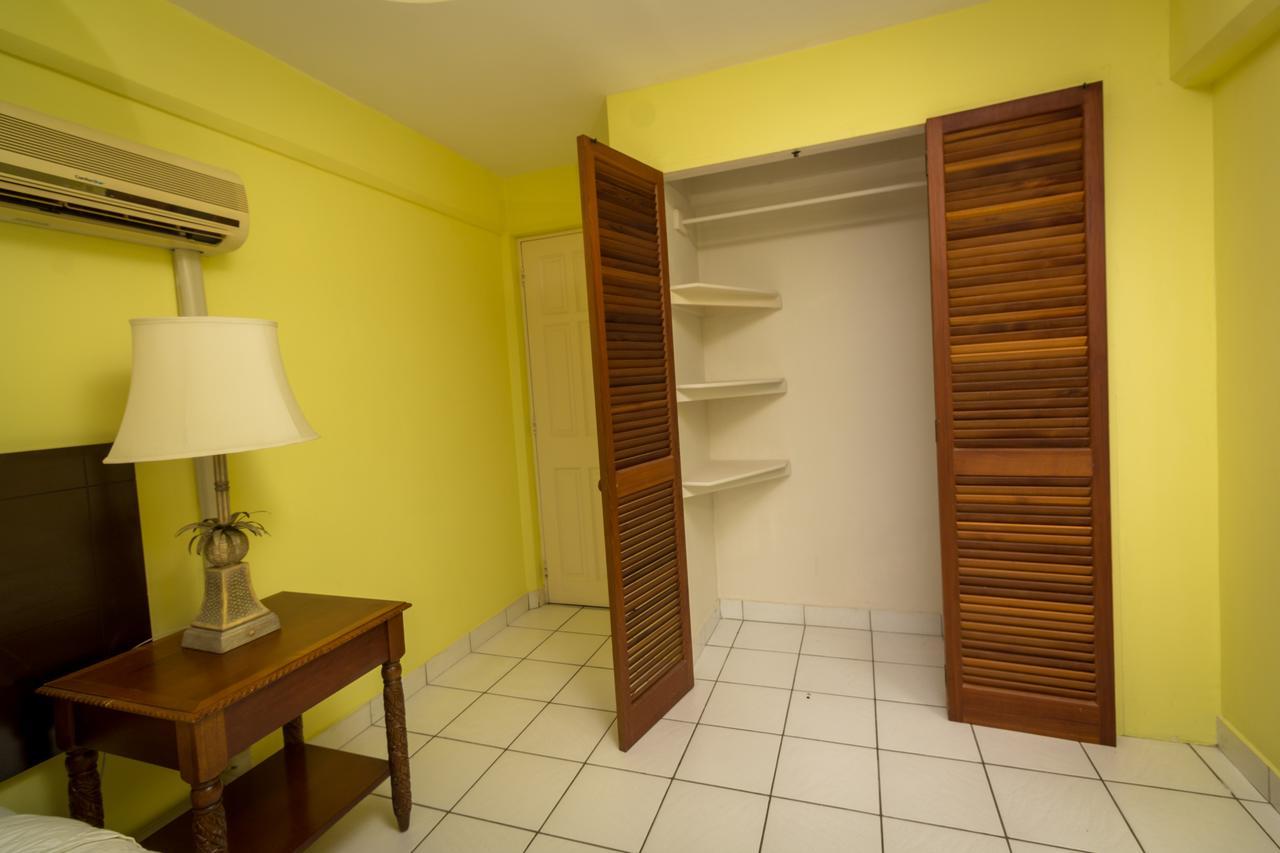 Bayport Residence Inn Roger Esterno foto
